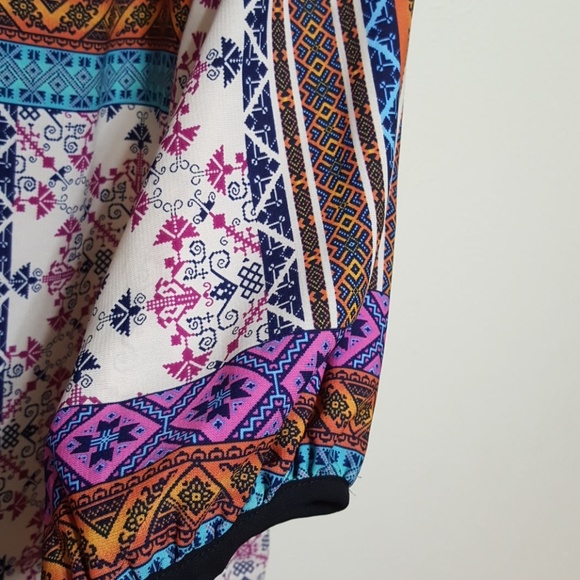 Beautiful blouse GIBSON LATIMER. New without tags. - Picture 2 of 6